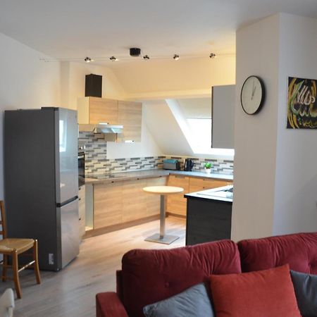 Spacious Flat Close To The Railway Station 特鲁瓦 客房 照片