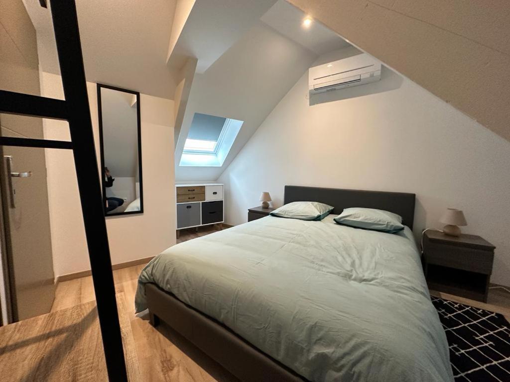 Spacious Flat Close To The Railway Station 特鲁瓦 客房 照片