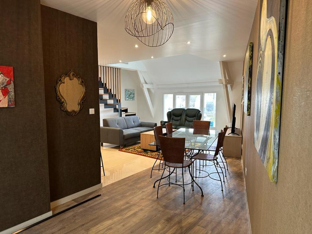 Spacious Flat Close To The Railway Station 特鲁瓦 客房 照片